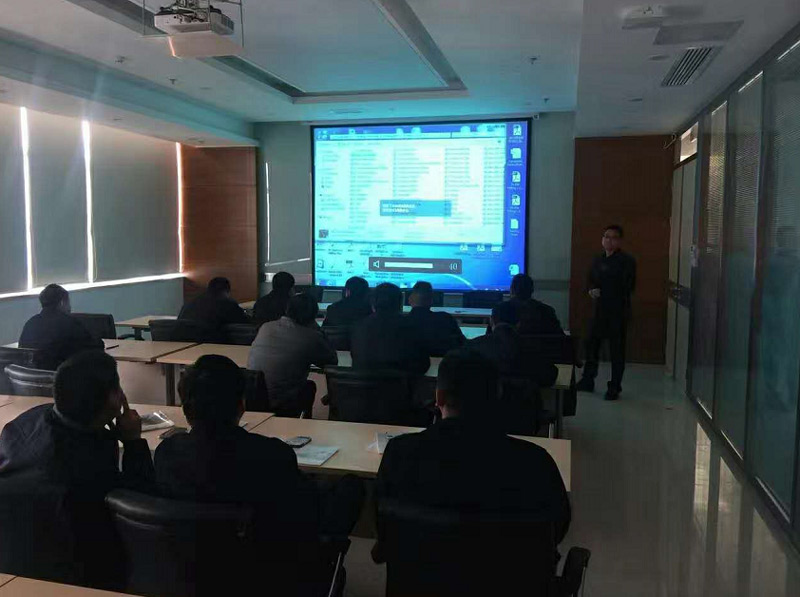 我公司與刀具品牌瑞典山高刀具（SECO）聯(lián)手舉辦了刀具培訓活動
